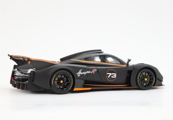 Pagani Huayra R Matt Black and Carbon - Limited Edition - 1:18 Scale Resin Model by BBR (with showcase)