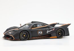 Pagani Huayra R Matt Black and Carbon - Limited Edition - 1:18 Scale Resin Model by BBR (with showcase)
