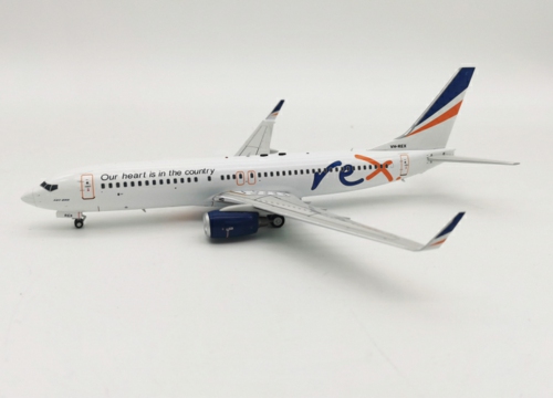 IF738ZL0621 - 1/200 REX - REGIONAL EXPRESS BOEING 737-800 VH-REX WITH STAND