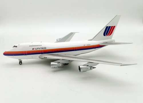 IF747SPUA0920 - 1/200 UNITED AIRLINES BOEING 747SP-21 N140UA WITH STAND