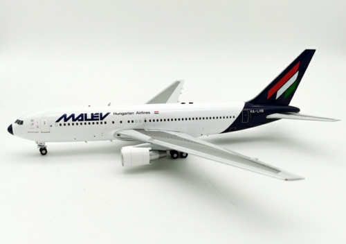 IF762MA0521 - 1/200 MALEV - HUNGARIAN AIRLINES BOEING 767-200 HA-LHB WITH STAND