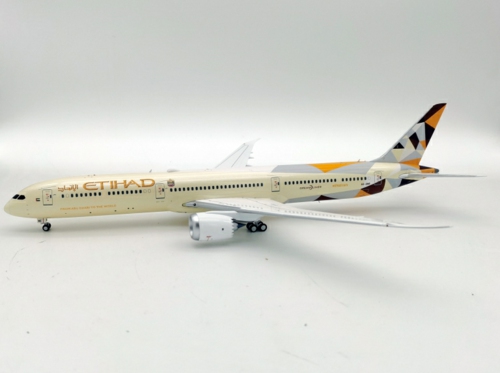 IF78XEY1220 - 1/200 ETIHAD AIRWAYS BOEING 787-10 DREAMLINER A6-BME WITH STAND