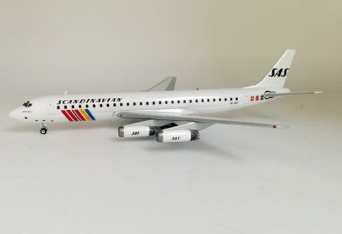 IF862SK0919 - 1/200 SCANDINAVIAN AIRLINES - SAS DOUGLAS DC-8-62 SE-DBG WITH STAND