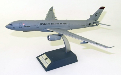 IFMRTTSAF763 - 1/200 SINGAPORE AIR FORCE A330-200MRTT 763 WITH STAND