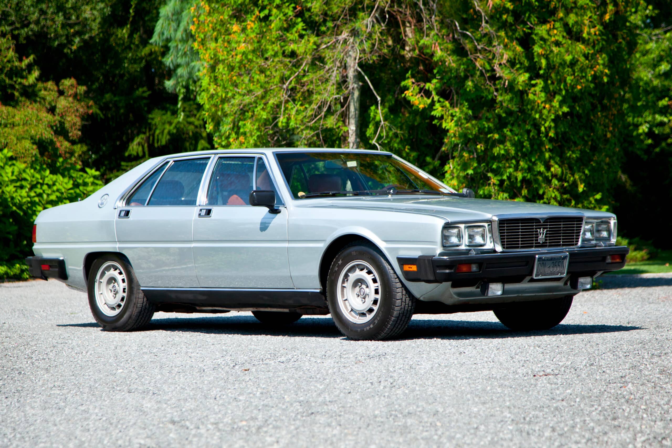 Cult Scale 1:18 Maserati Quattroporte III Silver 1979-1985 (CML159-1) Limited Edition Resin Model 2 image