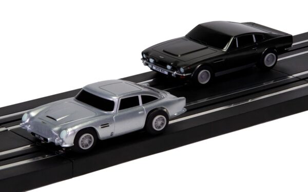Micro Scalextric James Bond 007 Race Set - Aston Martin DB5 vs Vantage V8 (G1171M)