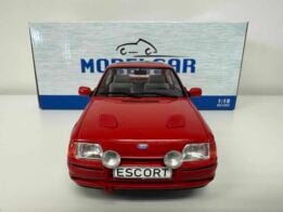 mcg - 1:18 ford escort rs turbo mk.4 s2 red (1990)