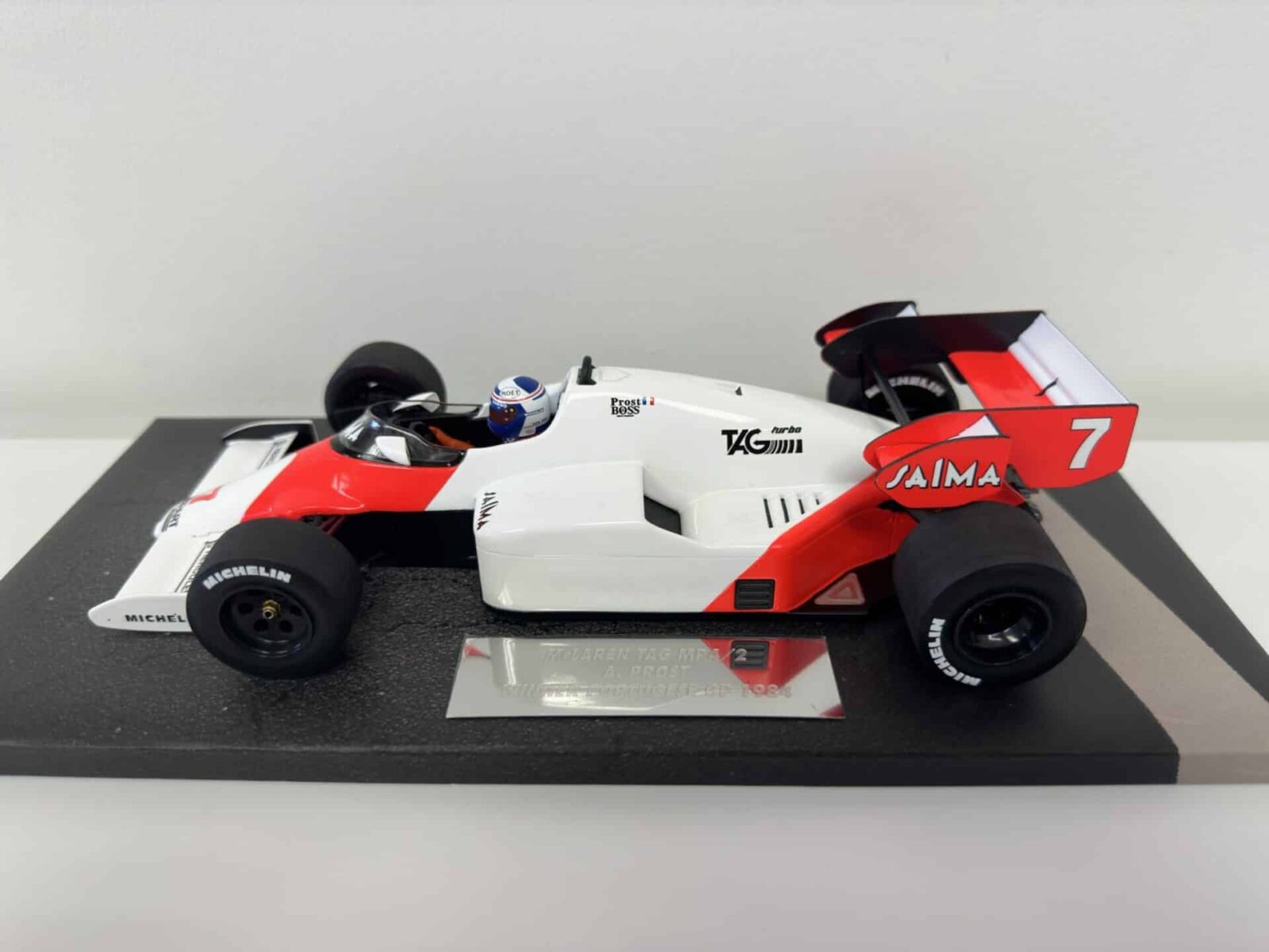 Minichamps - 1:18 McLaren Tag MP4/2 A. Prost - Winner Portugese GP