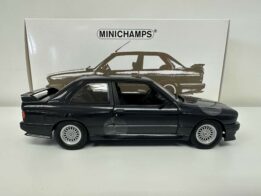 minichamps - 1:18 bmw m3 (e30) - 1987 - azul metalizado