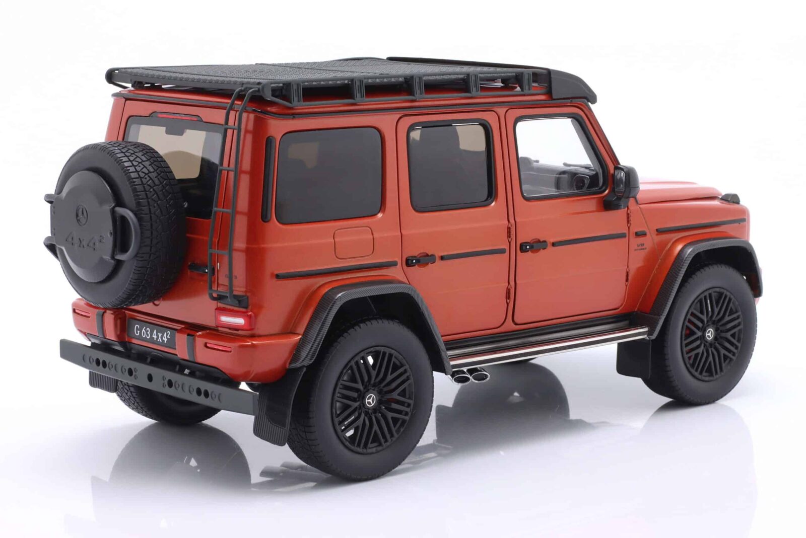 iScale - 1:18 Mercedes-AMG G63 4x4 2022 Copper Orange Magno