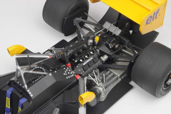 Beemax - 1:12 Lotus 99T #12 Ayrton Senna Monaco GP 1987 Model Kit (BX12001)