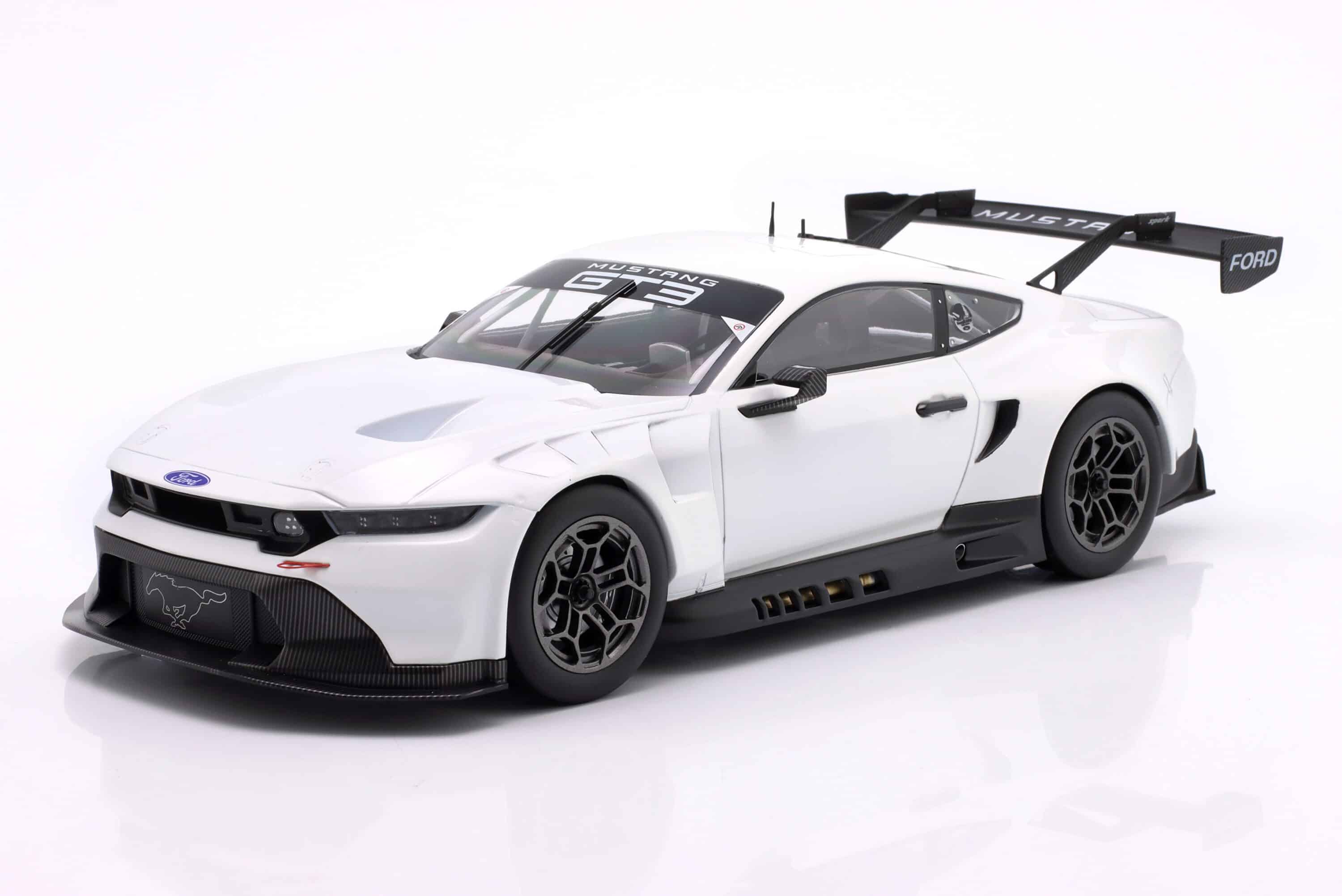Ixo 1:18 Ford Mustang GT3 Racing Spec Plain Body Version White 2024 (LEGTMUS-LM24WHT) Diecast Model 3 Ixo 1:18 Ford Mustang GT3 Racing Spec Plain Body Version White 2024 (LEGTMUS-LM24WHT) Diecast Model