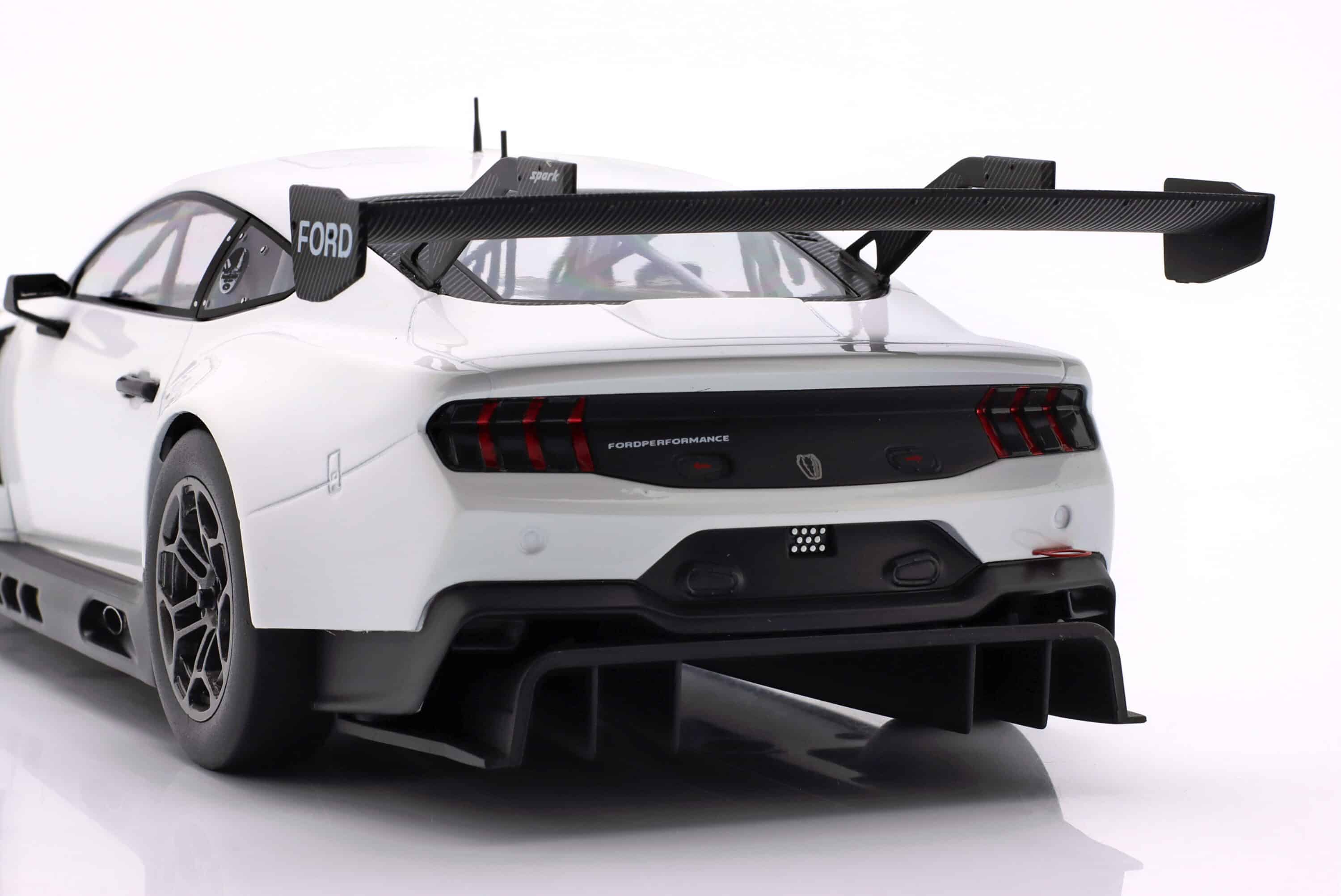 Ixo 1:18 Ford Mustang GT3 Racing Spec Plain Body Version White 2024 (LEGTMUS-LM24WHT) Diecast Model 8 Ixo 1:18 Ford Mustang GT3 Racing Spec Plain Body Version White 2024 (LEGTMUS-LM24WHT) Diecast Model