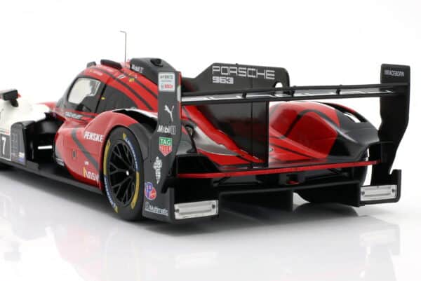 Ixo 1:18 Porsche 963 No.7 Winner 12h Sebring 2025 Porsche Penske Motorsport (LEGT963-SE014) Diecast Model 15 Ixo 1:18 Porsche 963 No.7 Winner 12h Sebring 2025 Porsche Penske Motorsport (LEGT963-SE014) Diecast Model