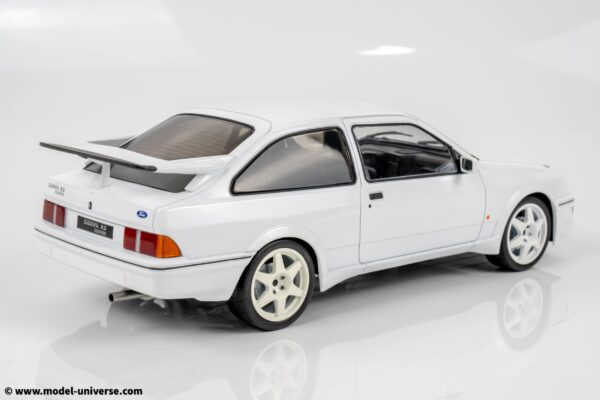 Ixo - 1:18 Ford Sierra RS Cosworth White (1988) - Diecast Model 18 Ixo - 1:18 Ford Sierra RS Cosworth White (1988) - Diecast Model