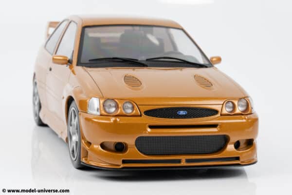 Ixo - 1:18 Ford Escort WRC 1998 Gold Metallic - Diecast Model