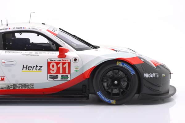 Ixo - 1:12 Porsche 911 (991) RSR No.911 24h Daytona 2018 - Diecast Model 12 Ixo - 1:12 Porsche 911 (991) RSR No.911 24h Daytona 2018 - Diecast Model
