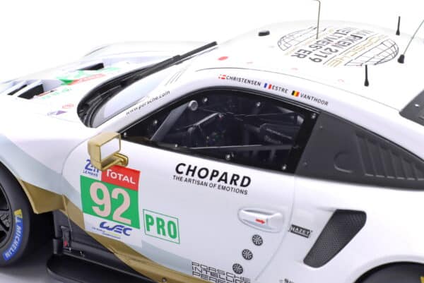 Ixo - 1:12 Porsche 911 (991) RSR No.92 24h Le Mans 2019 GT Team - Diecast Model 11 Ixo - 1:12 Porsche 911 (991) RSR No.92 24h Le Mans 2019 GT Team - Diecast Model