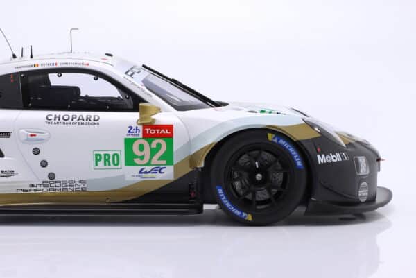 Ixo - 1:12 Porsche 911 (991) RSR No.92 24h Le Mans 2019 GT Team - Diecast Model 13 Ixo - 1:12 Porsche 911 (991) RSR No.92 24h Le Mans 2019 GT Team - Diecast Model