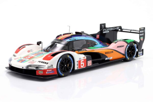 Ixo - 1:18 Porsche 963 Penske No.5 24h Le Mans 2023 Cameron, Christensen, Makowiecki - Diecast Model 8 Ixo - 1:18 Porsche 963 Penske No.5 24h Le Mans 2023 Cameron, Christensen, Makowiecki - Diecast Model