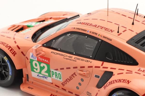 Ixo - 1:18 Porsche 911 (991) RSR No.92 24h Le Mans 2018 Class Winner LMGTE Pink Pig - Diecast Model