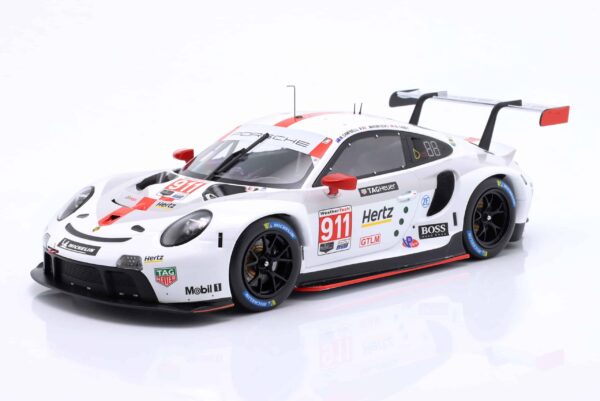 1:18 Porsche 911 RSR No.911 24h Daytona 2020 M.Campbell, F.Makowiecki, N.Tandy - Diecast Model by Ixo Models 8 1:18 Porsche 911 RSR No.911 24h Daytona 2020 M.Campbell, F.Makowiecki, N.Tandy - Diecast Model by Ixo Models
