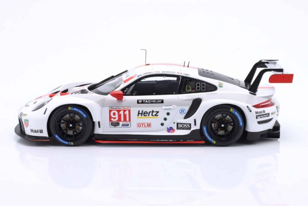 1:18 Porsche 911 RSR No.911 24h Daytona 2020 M.Campbell, F.Makowiecki, N.Tandy - Diecast Model by Ixo Models 10 1:18 Porsche 911 RSR No.911 24h Daytona 2020 M.Campbell, F.Makowiecki, N.Tandy - Diecast Model by Ixo Models