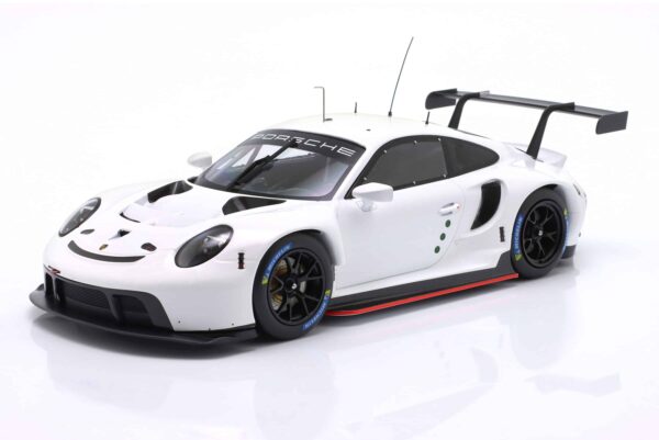 Ixo - 1:18 Porsche 911 RSR Plain Body Edition White - Diecast Model 8 ixo_1_18_porsche_911_rsr_plain_body_edition_weiss_ 2