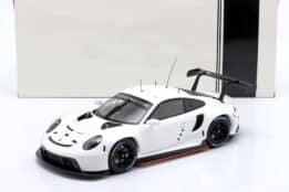 ixo_1_18_porsche_911_rsr_plain_body_edition_weiss_