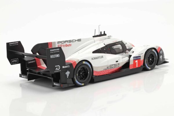 Porsche 919 Hybrid Evo No.1 Record Lap Nurburgring 2018 Timo Bernhard - 1:18 Scale Diecast Model by Ixo 9 Porsche 919 Hybrid Evo No.1 Record Lap Nurburgring 2018 Timo Bernhard - 1:18 Scale Diecast Model by Ixo