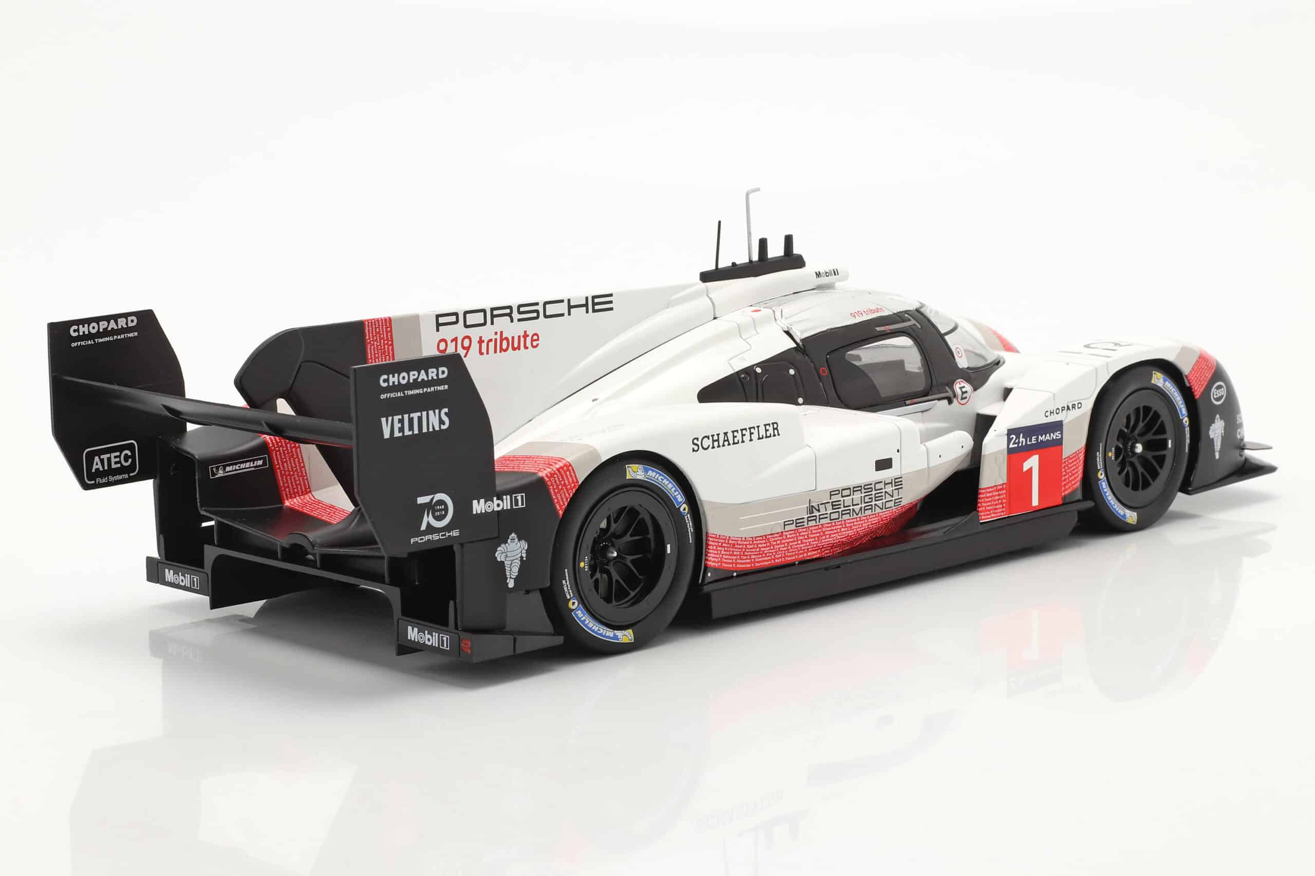 Porsche 919 Hybrid Evo No.1 Record Lap Nurburgring 2018 Timo Bernhard - 1:18 Scale Diecast Model by Ixo 3 Porsche 919 Hybrid Evo No.1 Record Lap Nurburgring 2018 Timo Bernhard - 1:18 Scale Diecast Model by Ixo