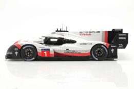 ixo_1_18_porsche_919_hybrid_evo_no1_record_lap_nue 4