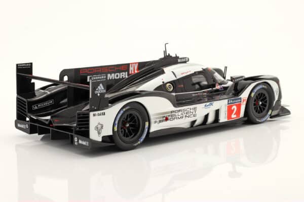 ixo_1_18_porsche_919_hybrid_no2_winner_24h_lemans_ 3
