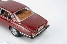MCG - 1:18 Jaguar XJ6 Series III Dark Red Metallic 1979 - Diecast Model