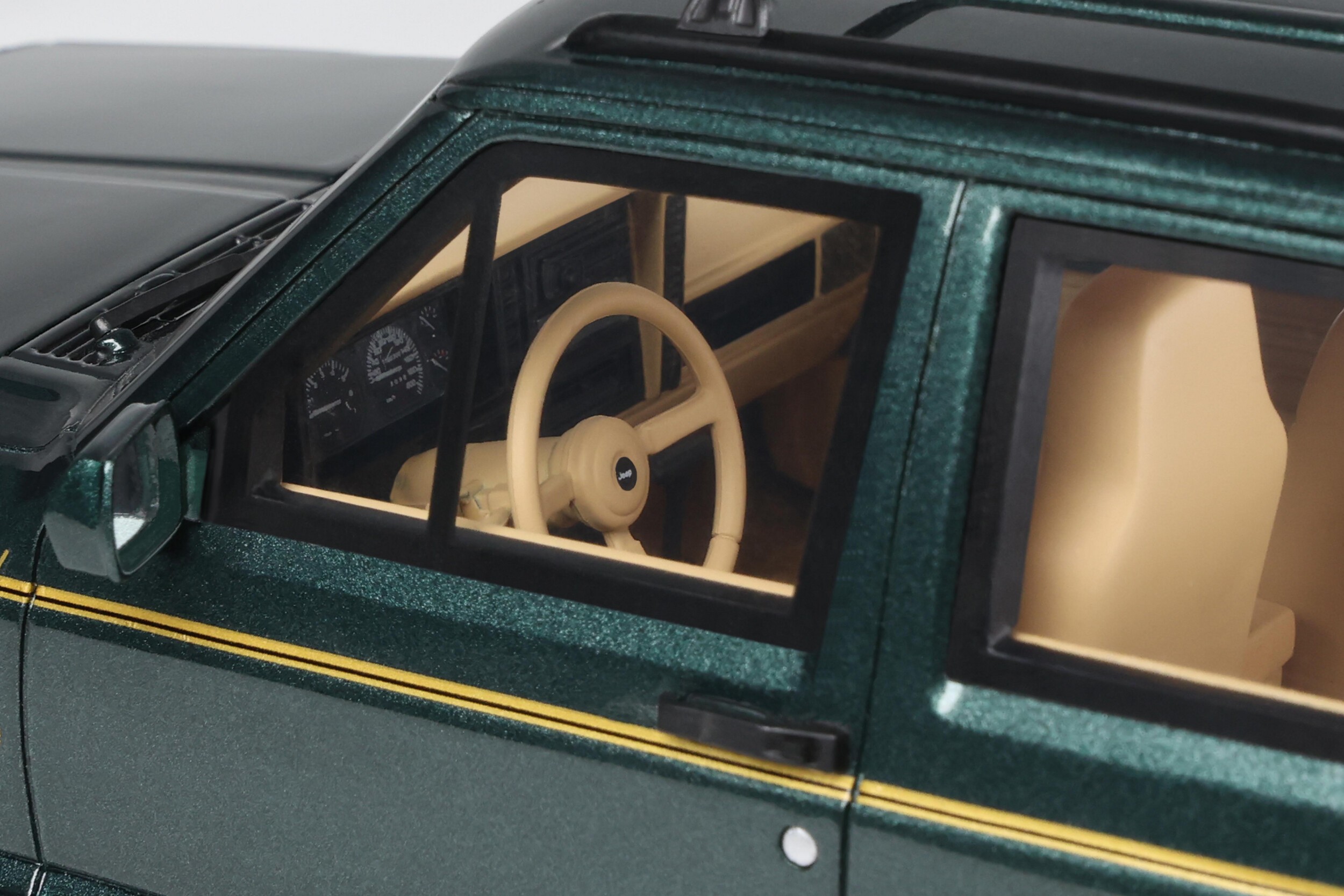 Otto Mobile 1:18 Jeep Cherokee XJ Limited Hunter Green 1995 (OT1204) Limited Edition Resin Model 10 Otto Mobile 1:18 Jeep Cherokee XJ Limited Hunter Green 1995 (OT1204) Limited Edition Resin Model - Image 10