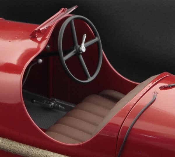 Italeri - 1:12 Alfa Romeo 8C 2300 Monza (4706) Model Kit