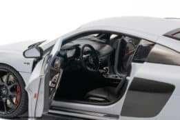 keng fai audi r8 v10 rwd light grey matt diecast model 12