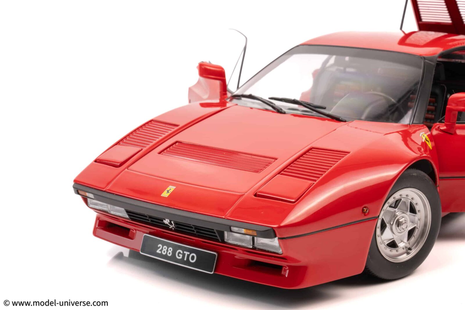 KK Scale - 1:12 Ferrari 288 GTO 1984 Red - Diecast Model