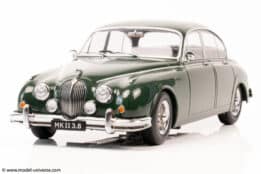 KK Scale - 1:18 Jaguar Mk.II 3.8 RHD 1959 Dark Green - Diecast Model