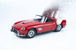 KK Scale - 1:18 Ferrari 250 GT California Spyder European Version 1960 Red - Diecast Model