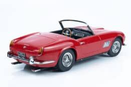 KK Scale - 1:18 Ferrari 250 GT California Spyder European Version 1960 Red - Diecast Model