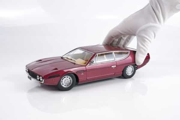 kk scale lamborghini espada s2 1970 red metallic diecast model kkdc181402 web 12
