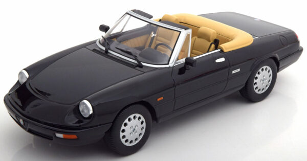 KKDC180182 Alfa Romeo Spider 4 1:18 scale diecast model car
