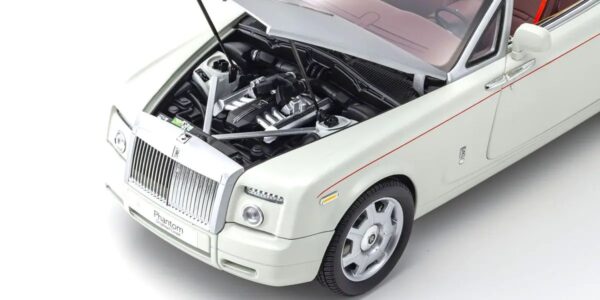 Kyosho 1:18 Rolls-Royce Phantom Drophead Coupe 2007 English White (KS08871EW2)