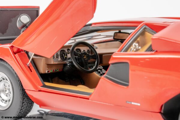 Kyosho - 1:18 Lamborghini Countach LP400 1974 Red - Diecast Model 22 kyosho 08321rt lamborghini countach lp400 s red diecast model 04