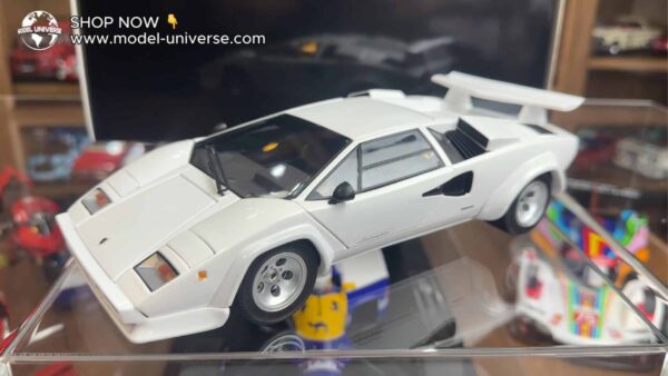 Kyosho - 1:18 Lamborghini Countach LP400 S White 1980 - Diecast Model