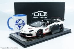 Runner - 1:18 Lamborghini Aventador Roadster SVJ No.63 White - Limited Edition Resin Model