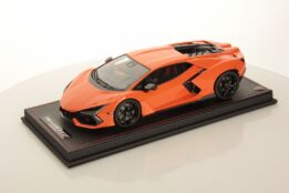 MR Collection 1:18 Lamborghini Revuelto Arancio Apodis Orange