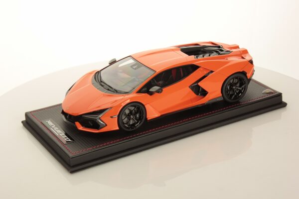 MR Collection 1:18 Lamborghini Revuelto Arancio Apodis Naranja