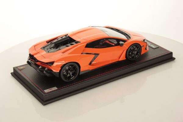 MR Collection 1:18 Lamborghini Revuelto Arancio Apodis Naranja